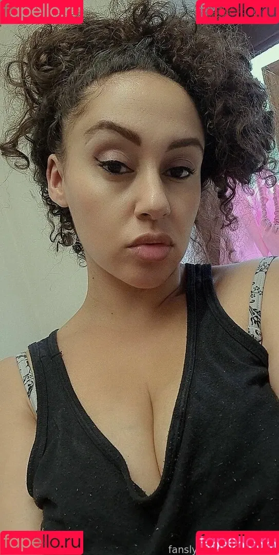 pretty mixedmama / prettymixedmama / xprettyx20 Onlyfans Photo Gallery 