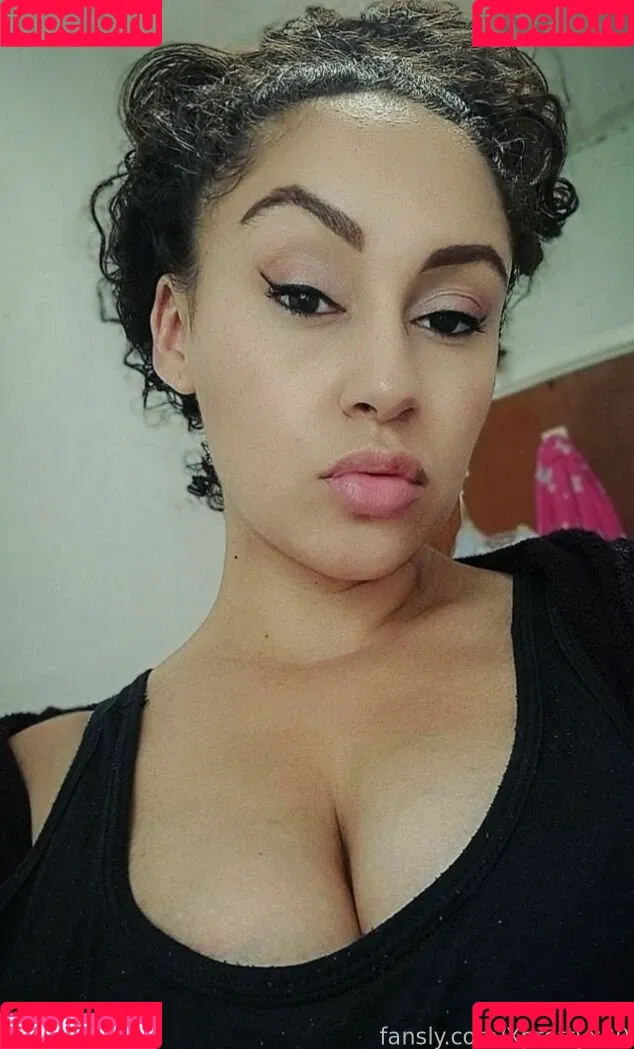 pretty mixedmama / prettymixedmama / xprettyx20 Onlyfans Photo Gallery 