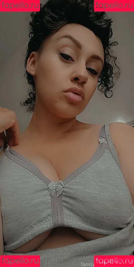 pretty mixedmama / prettymixedmama / xprettyx20 Onlyfans Photo Gallery 