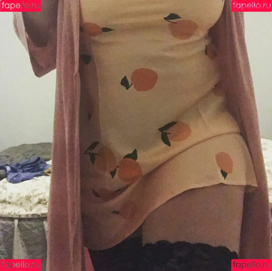 Rosaline Magdalene / marleymagdalene / rose_gallene / rosegallene Onlyfans Photo Gallery 