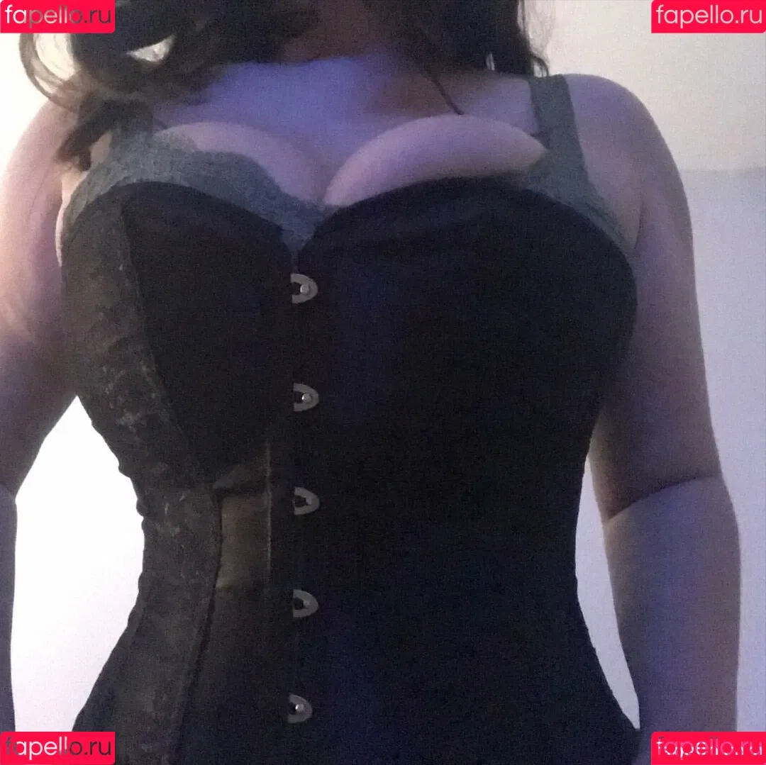 Rosaline Magdalene / marleymagdalene / rose_gallene / rosegallene Onlyfans Photo Gallery 