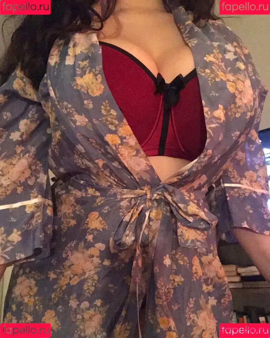 Rosaline Magdalene / marleymagdalene / rose_gallene / rosegallene Onlyfans Photo Gallery 