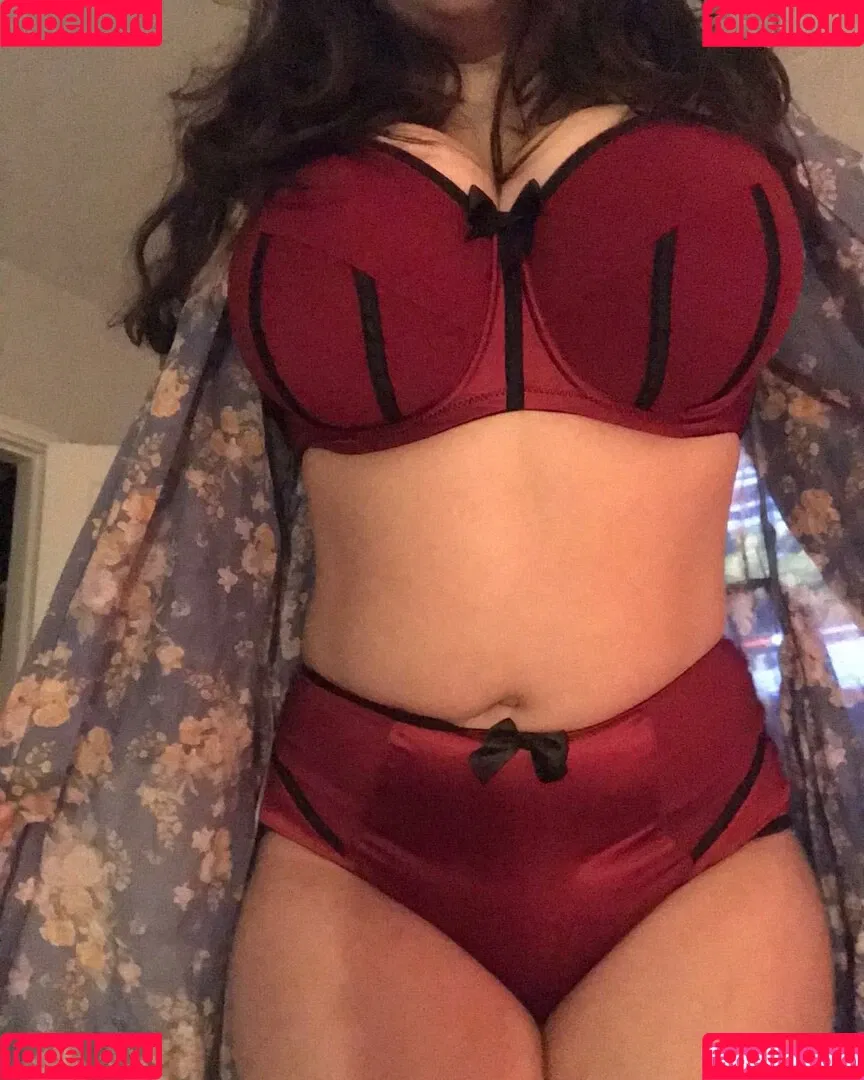 Rosaline Magdalene / marleymagdalene / rose_gallene / rosegallene Onlyfans Photo Gallery 