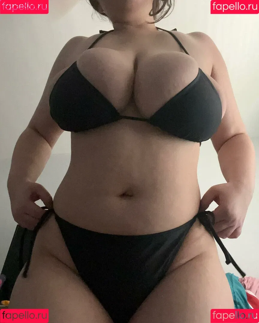 Rosaline Magdalene / marleymagdalene / rose_gallene / rosegallene Onlyfans Photo Gallery 