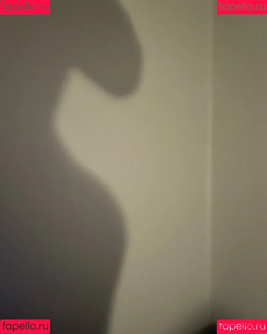 Rosaline Magdalene / marleymagdalene / rose_gallene / rosegallene Onlyfans Photo Gallery 