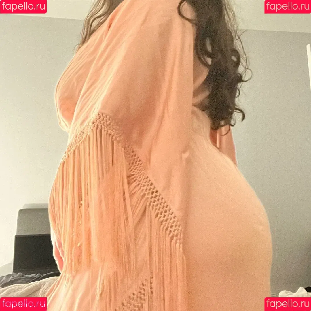 Rosaline Magdalene / marleymagdalene / rose_gallene / rosegallene Onlyfans Photo Gallery 