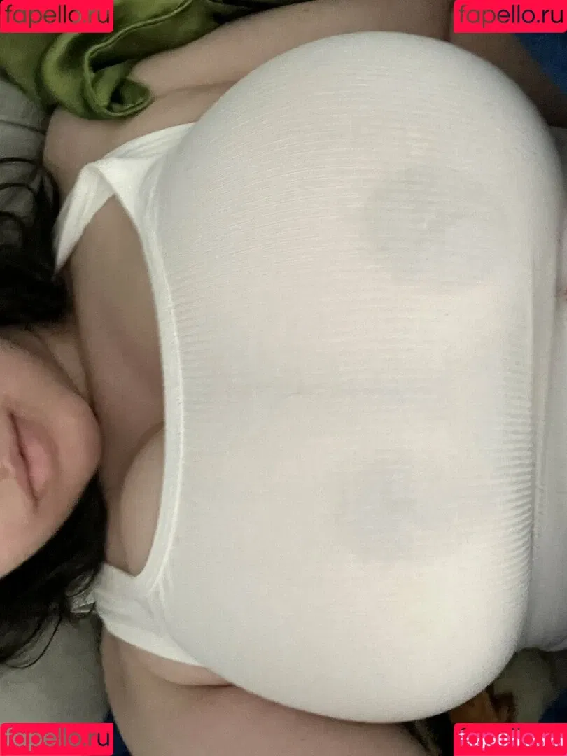 Rosaline Magdalene / marleymagdalene / rose_gallene / rosegallene Onlyfans Photo Gallery 