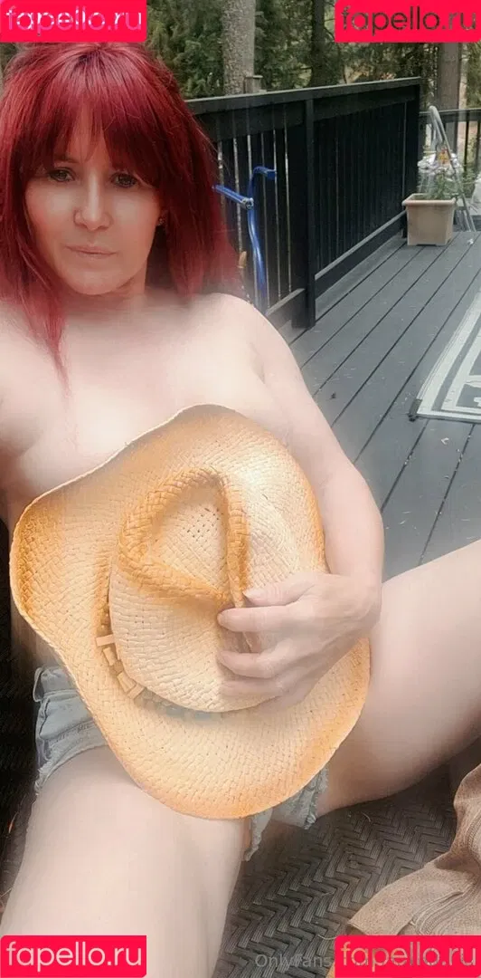 launadavis / launadavis14 Onlyfans Photo Gallery 