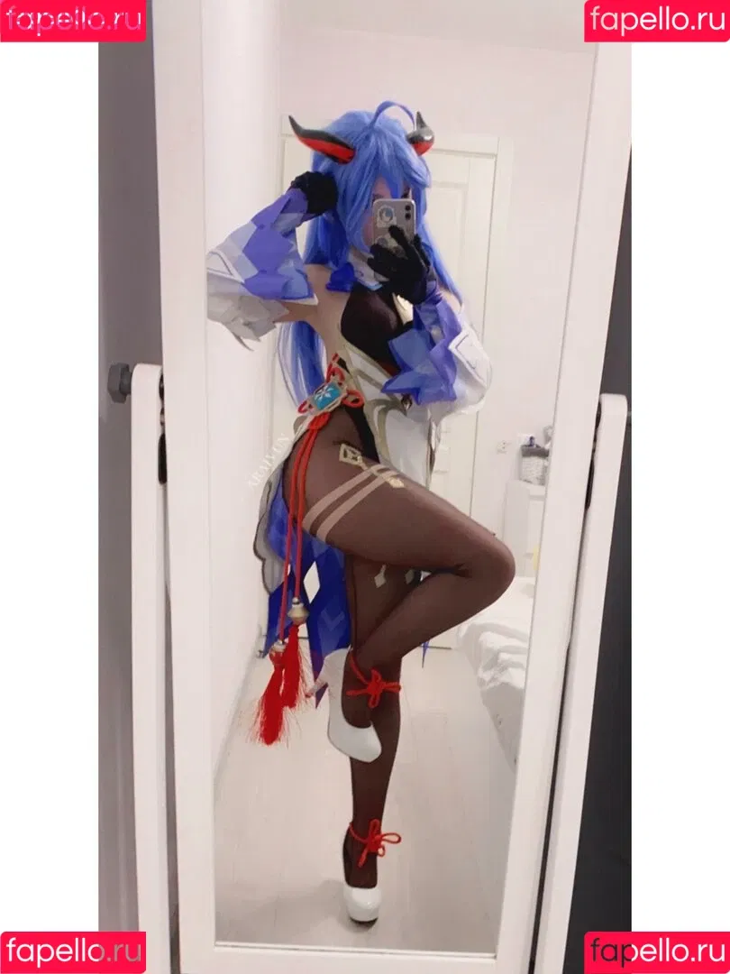 Alice Marshmellow / Araivun Onlyfans Photo Gallery 