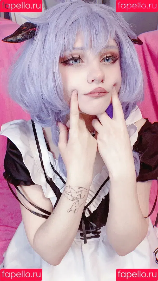 Alice Marshmellow / Araivun Onlyfans Photo Gallery 