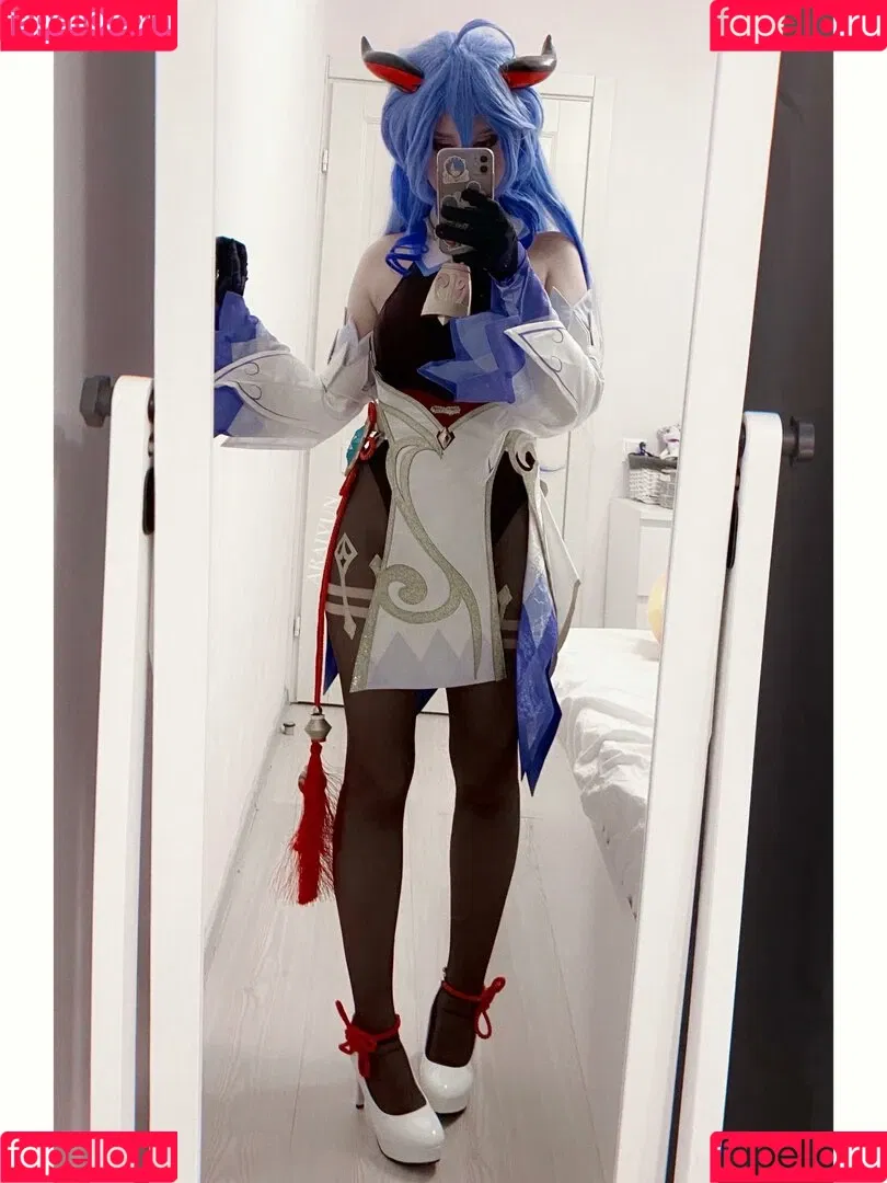 Alice Marshmellow / Araivun Onlyfans Photo Gallery 