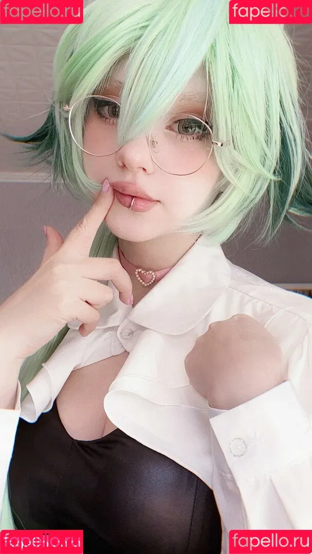 Alice Marshmellow / Araivun Onlyfans Photo Gallery 