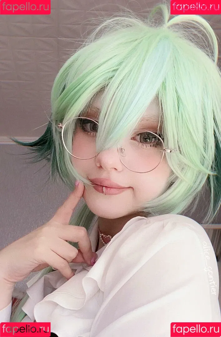 Alice Marshmellow / Araivun Onlyfans Photo Gallery 