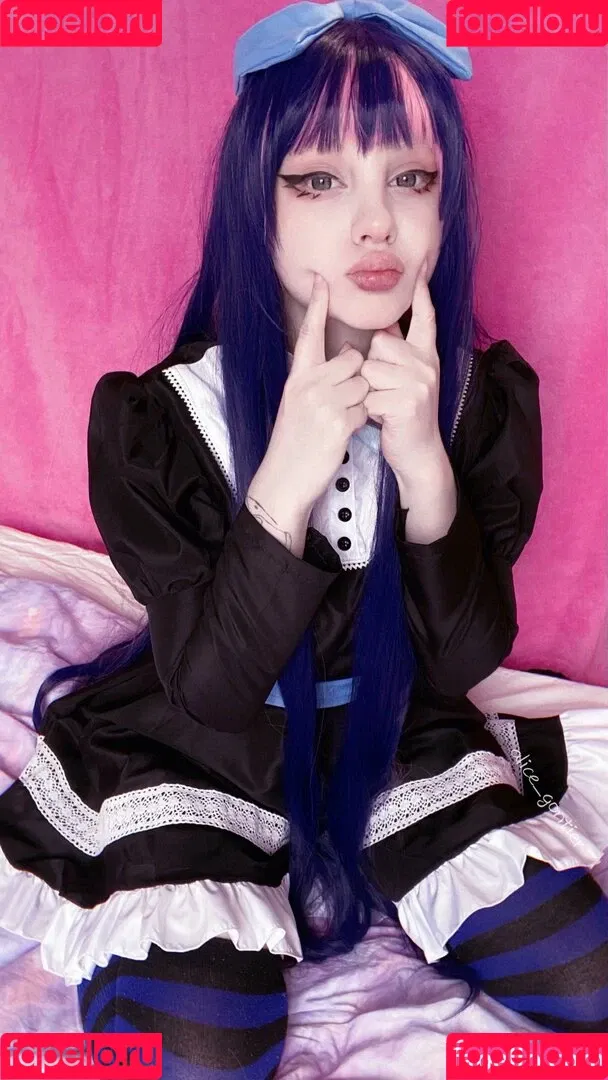 Alice Marshmellow / Araivun Onlyfans Photo Gallery 