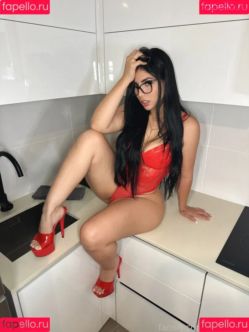 imcandle / imcandlew Onlyfans Photo Gallery 