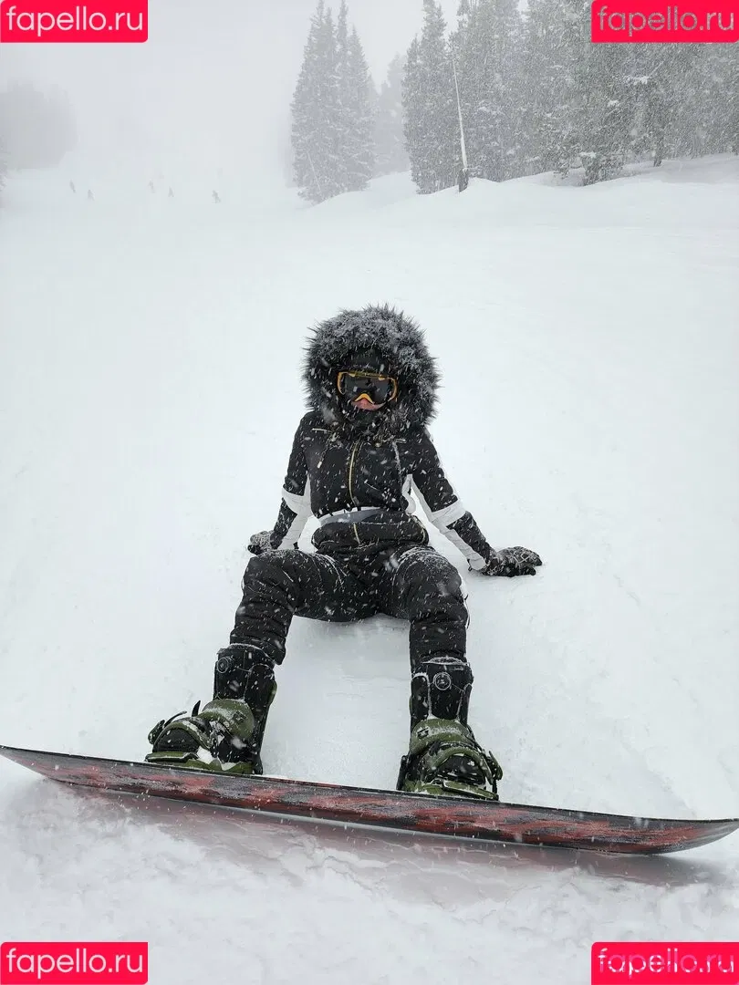 Lexi Belle / OMGitsLexi Onlyfans Photo Gallery 