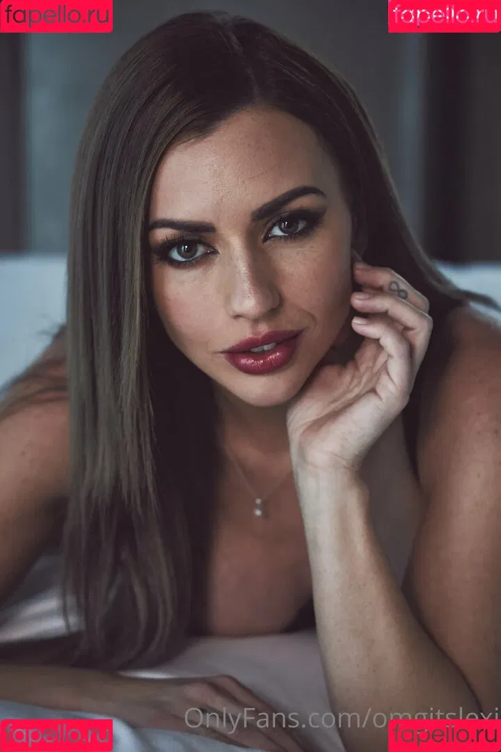 Lexi Belle / OMGitsLexi Onlyfans Photo Gallery 