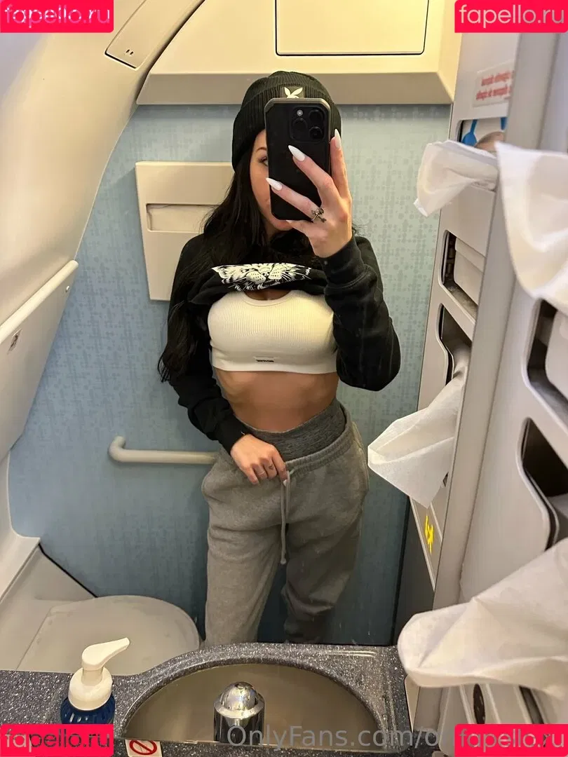 Lexi Belle / OMGitsLexi Onlyfans Photo Gallery 