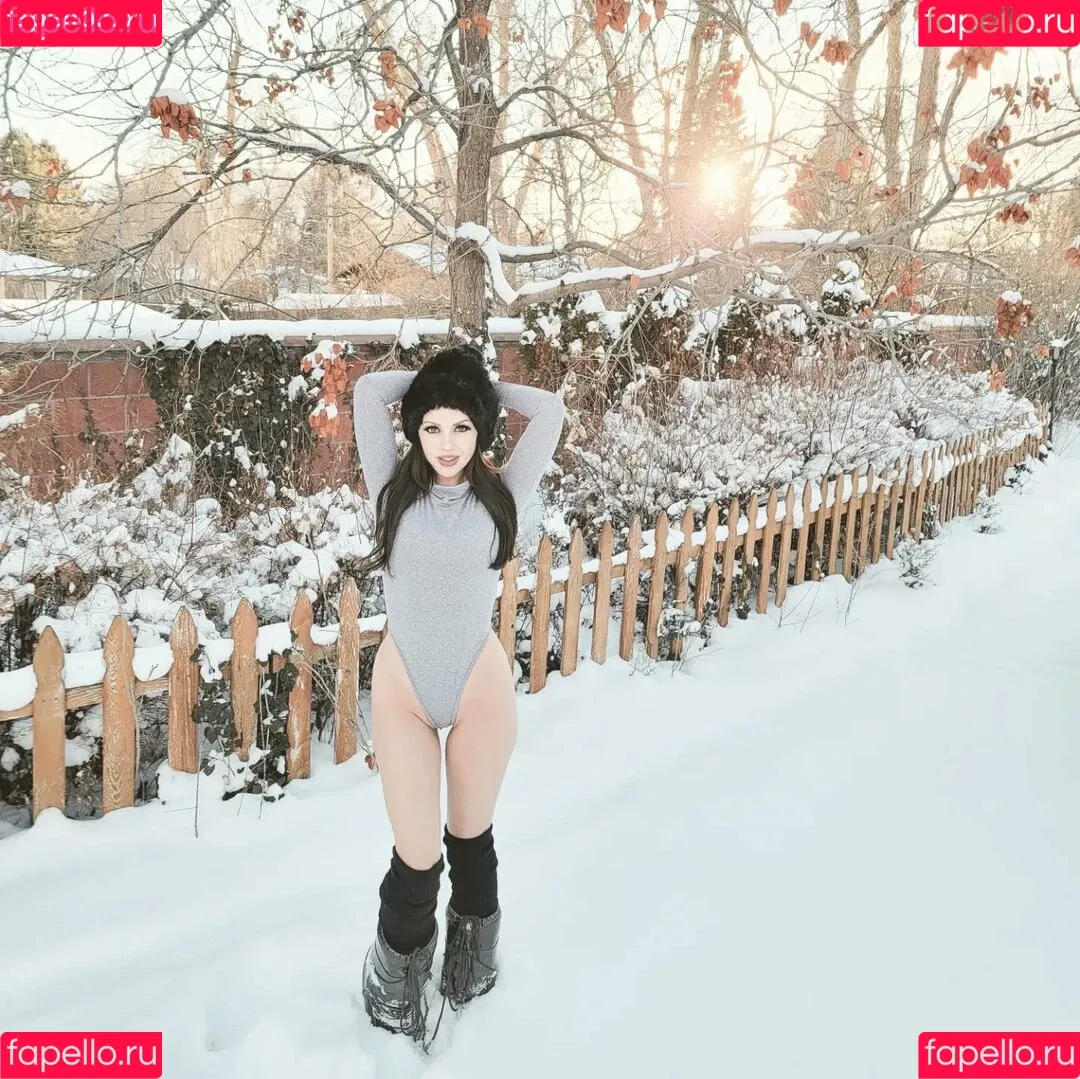 Lexi Belle / OMGitsLexi Onlyfans Photo Gallery 