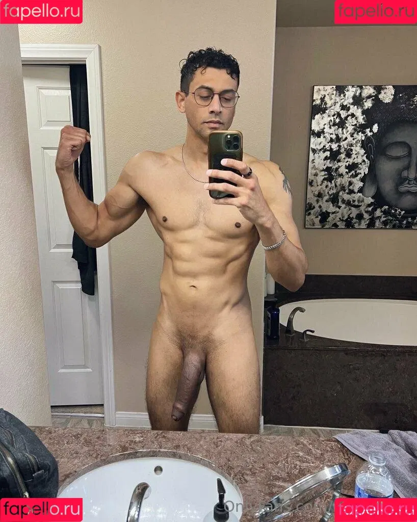 Lexi Belle / OMGitsLexi Onlyfans Photo Gallery 