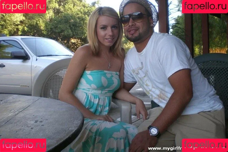 Lexi Belle / OMGitsLexi Onlyfans Photo Gallery 