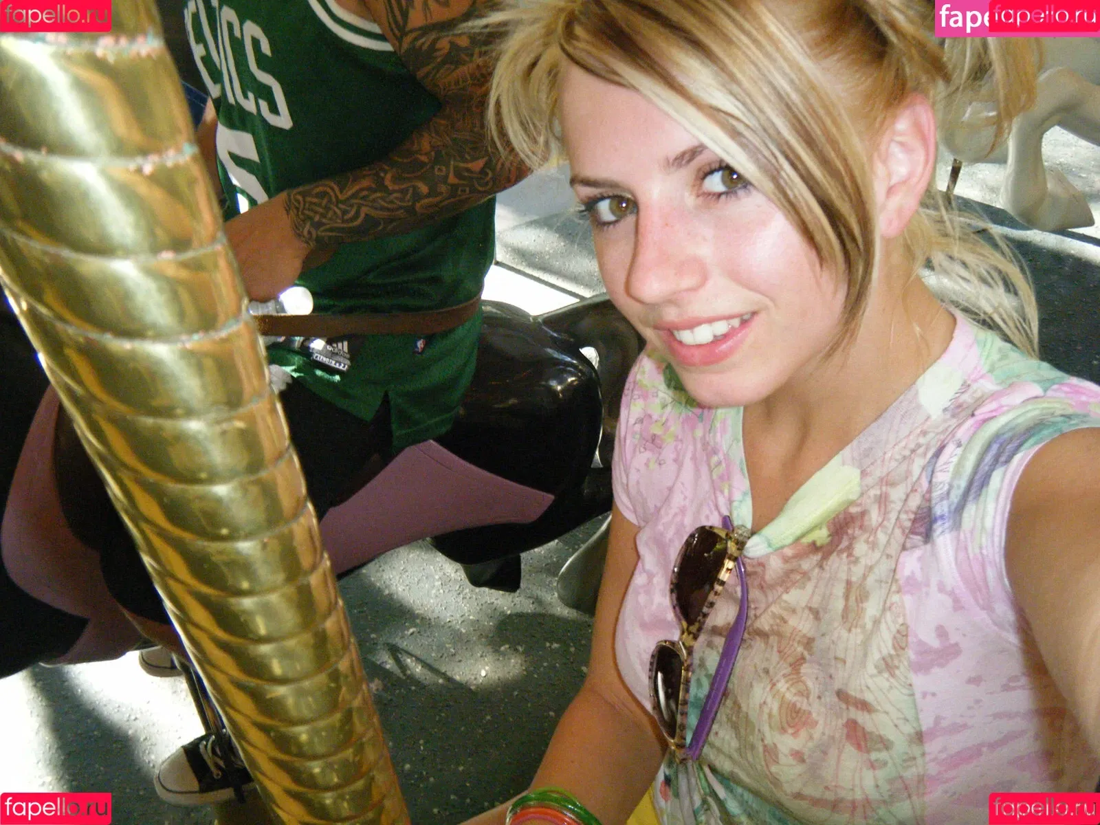 Lexi Belle / OMGitsLexi Onlyfans Photo Gallery 