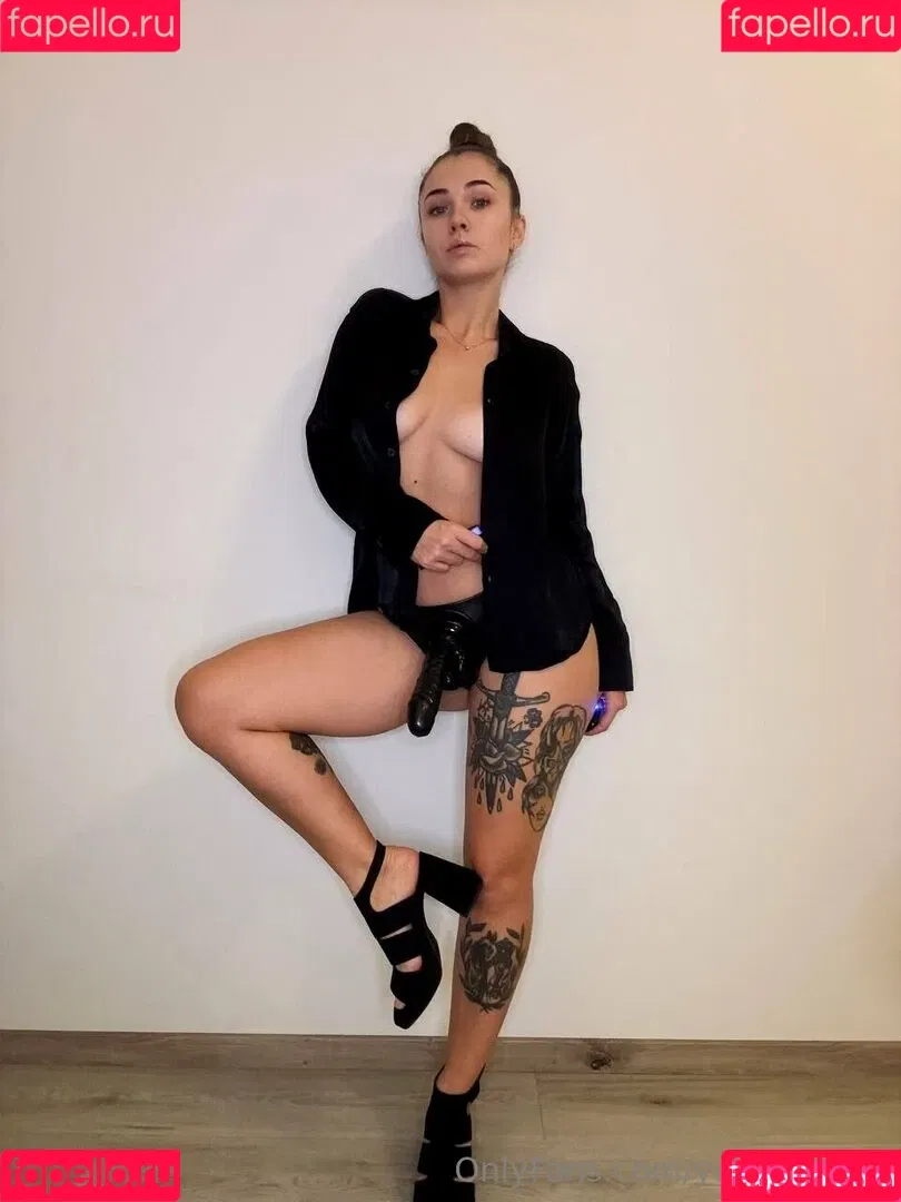 missjjacksonx / yourqueen3 Onlyfans Photo Gallery 