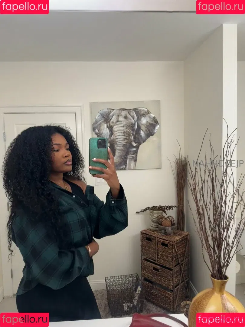 nahdeejpg Onlyfans Photo Gallery 