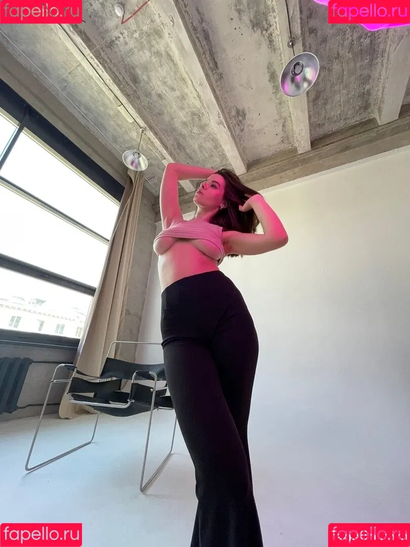 Lina Tsapova / lina_tsapova / lyvlas Onlyfans Photo Gallery 