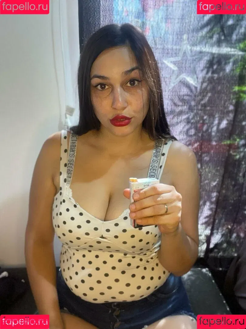 misslucysugar / misssugarrush Onlyfans Photo Gallery 