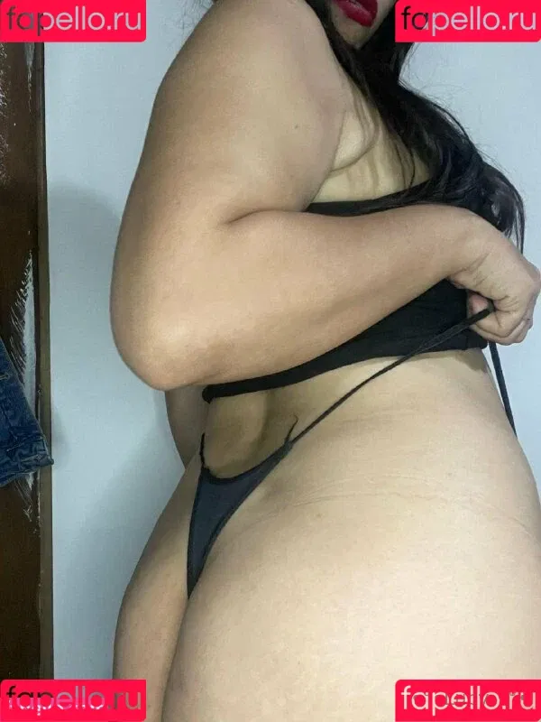 misslucysugar / misssugarrush Onlyfans Photo Gallery 