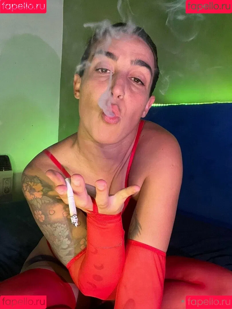 misslucysugar / misssugarrush Onlyfans Photo Gallery 