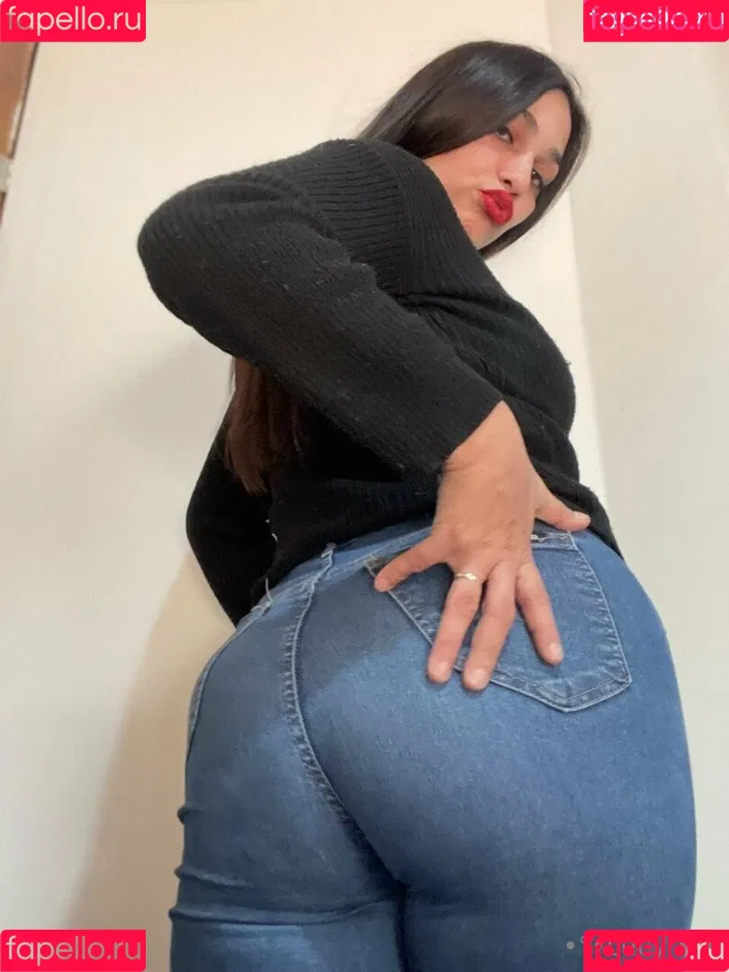 misslucysugar / misssugarrush Onlyfans Photo Gallery 