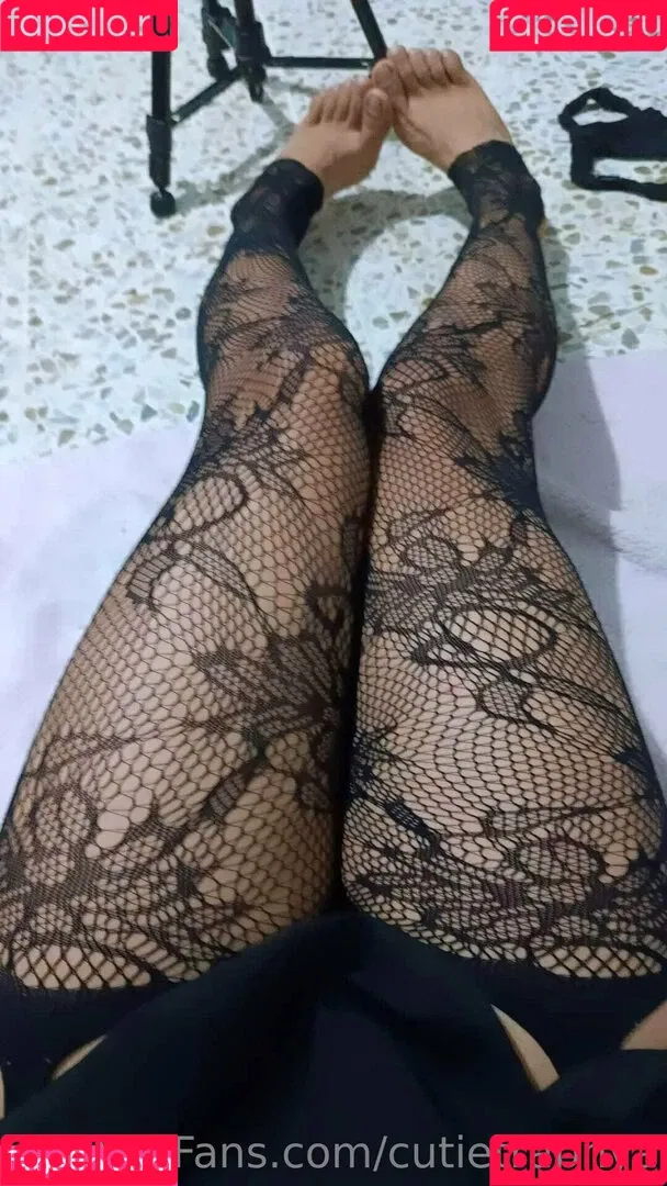 cutietrapnya / https: Onlyfans Photo Gallery 