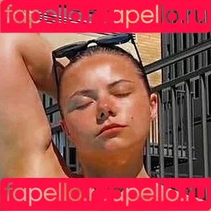 Natalina Zhdanova / babechills / barbiechills / moonshinespace Onlyfans Photo Gallery 