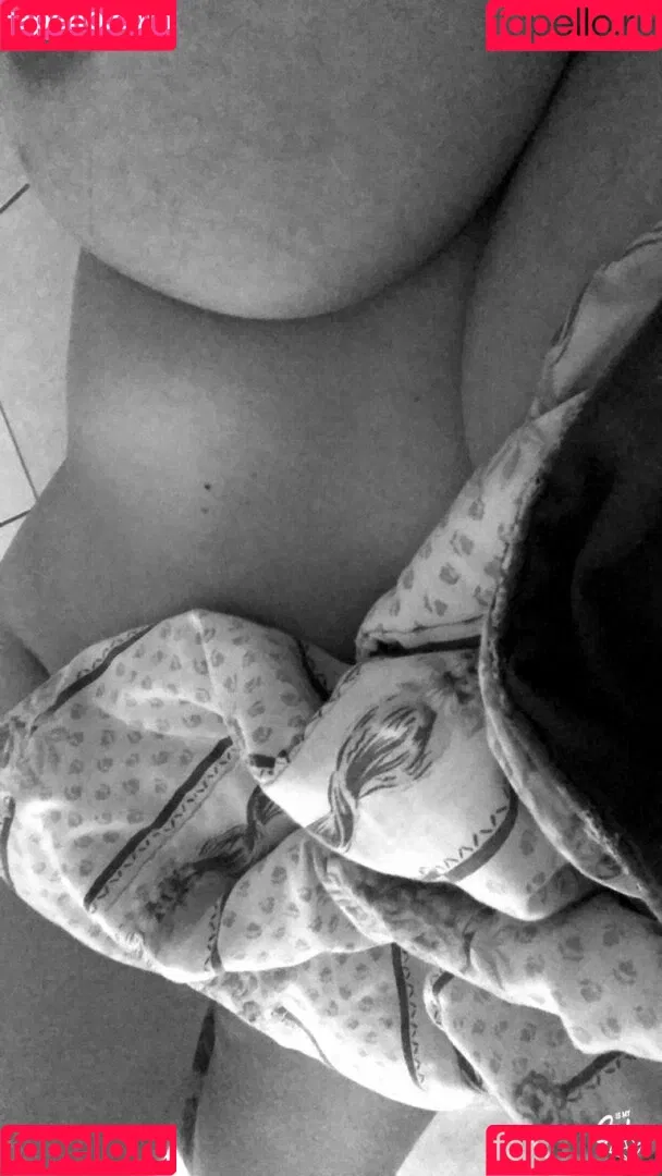 Ana Paula / anapalvesz / anapaulasaenzoficial / anapkerschener / paulagalvan Onlyfans Photo Gallery 