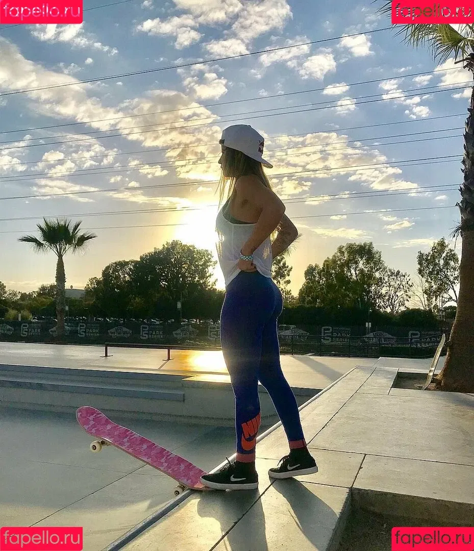Leticia Bufoni / leticiabufoni Onlyfans Photo Gallery 