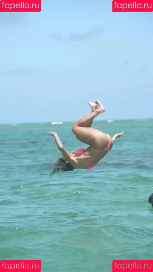 Leticia Bufoni / leticiabufoni Onlyfans Photo Gallery 