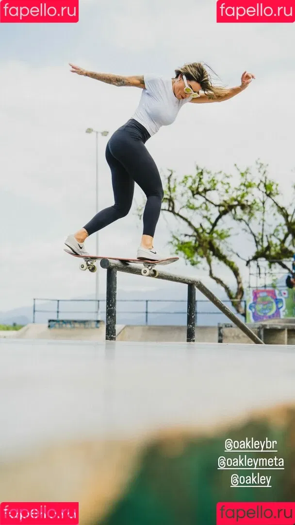 Leticia Bufoni / leticiabufoni Onlyfans Photo Gallery 