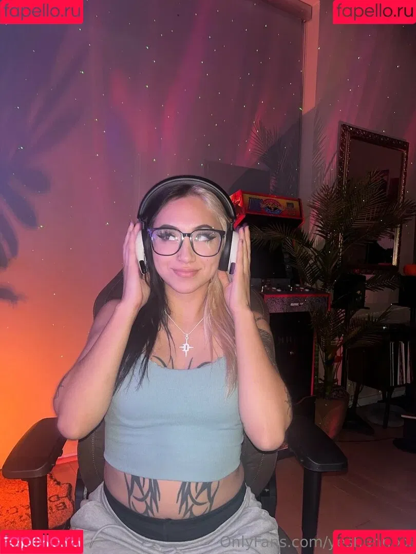 yeshunnixx Onlyfans Photo Gallery 