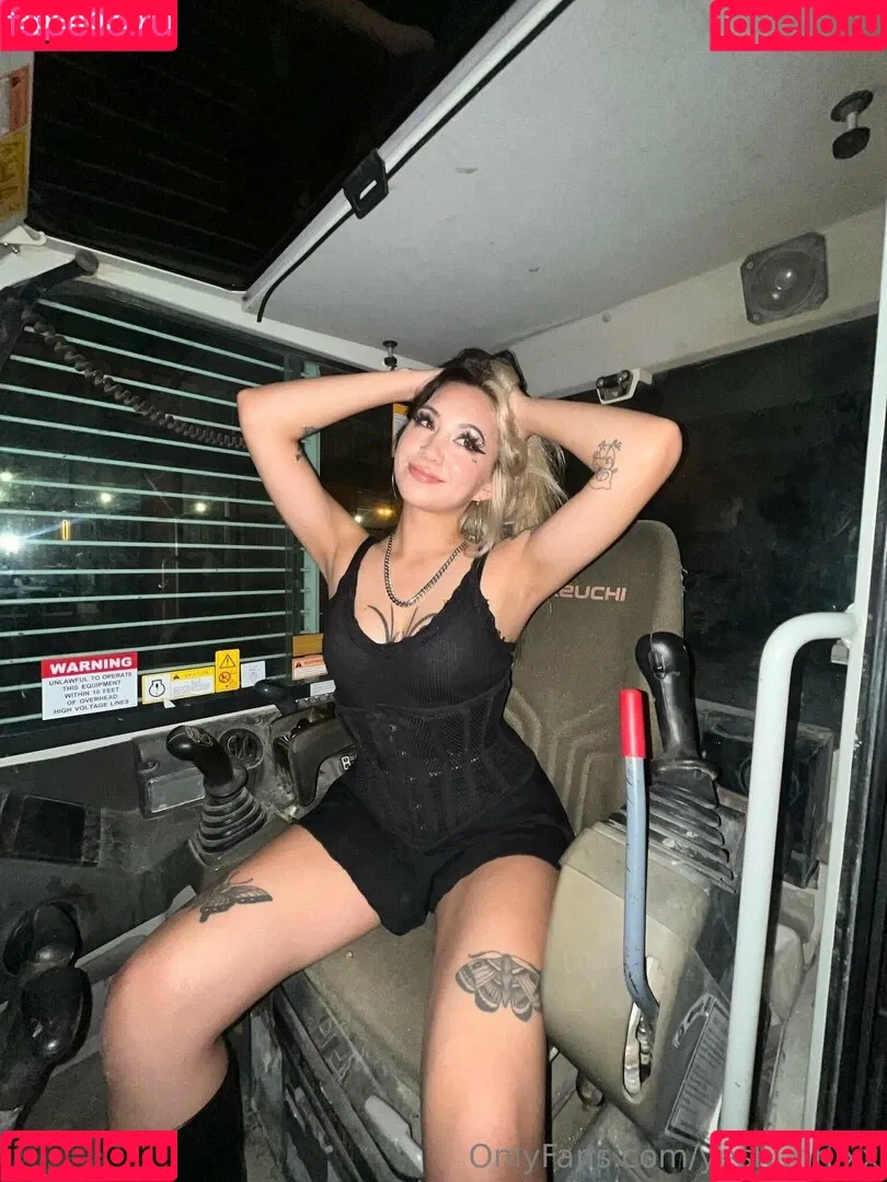 yeshunnixx Onlyfans Photo Gallery 