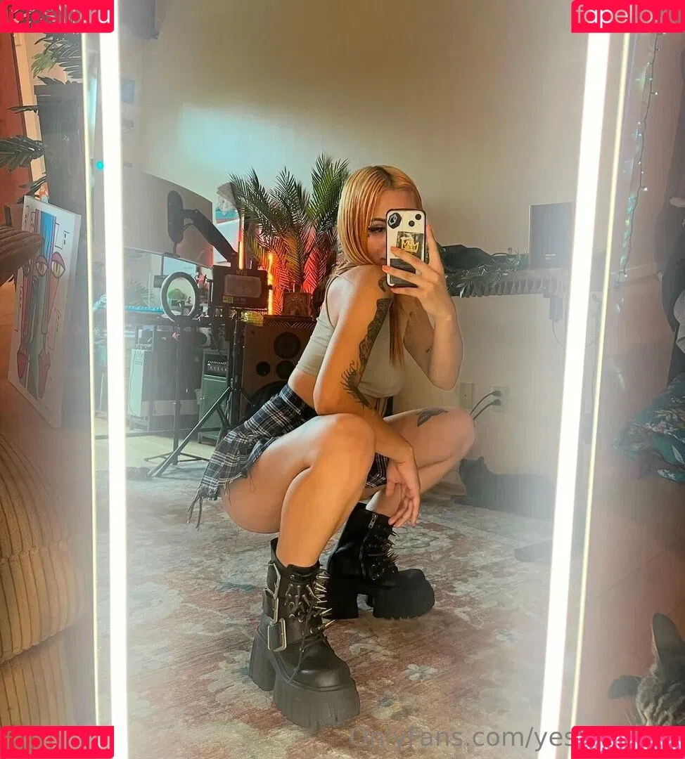 yeshunnixx Onlyfans Photo Gallery 