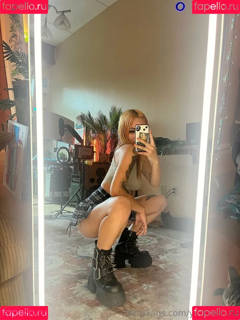 yeshunnixx Onlyfans Photo Gallery 