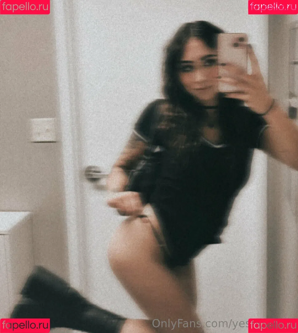 yeshunnixx Onlyfans Photo Gallery 