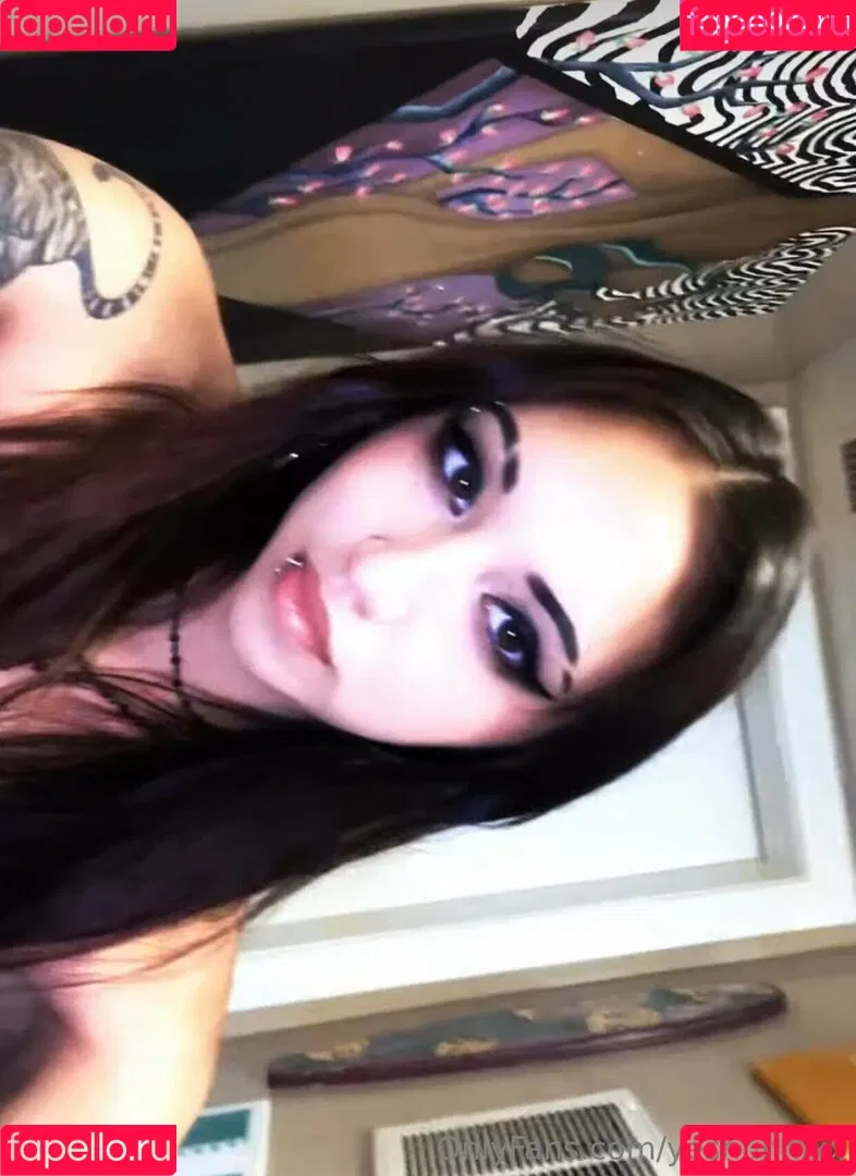 yeshunnixx Onlyfans Photo Gallery 