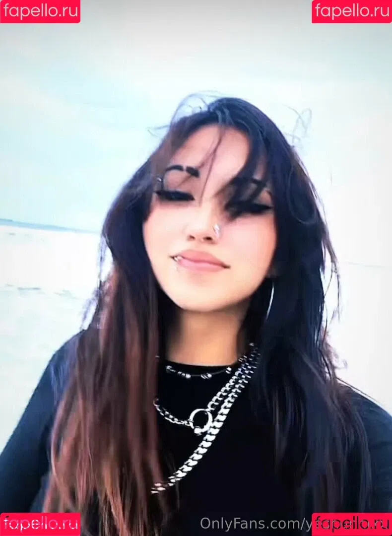 yeshunnixx Onlyfans Photo Gallery 