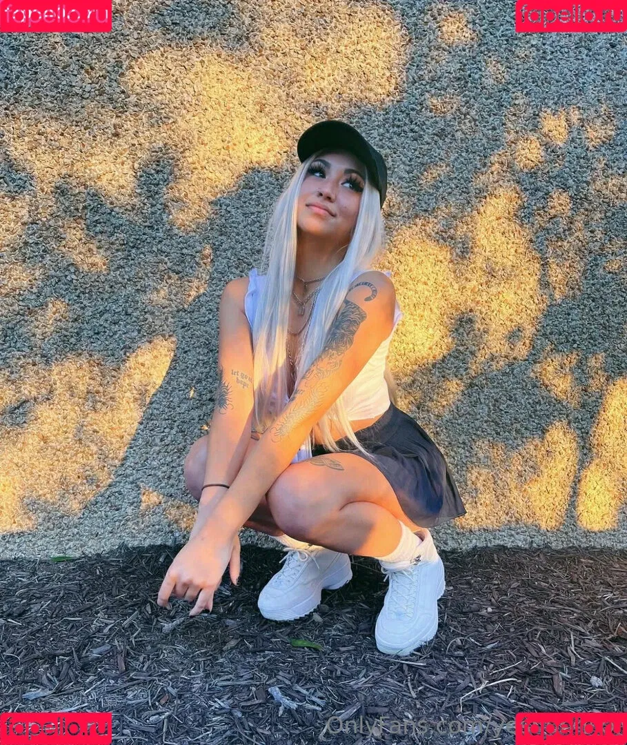 yeshunnixx Onlyfans Photo Gallery 