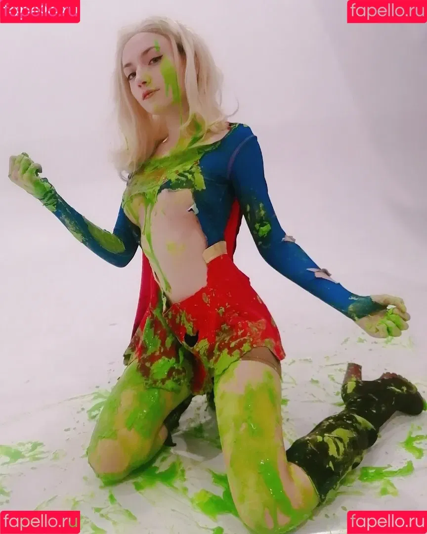 Carry Key / CarryKey_ / carry.key_cosplay / carrykey / carrykey_cosplay Onlyfans Photo Gallery 