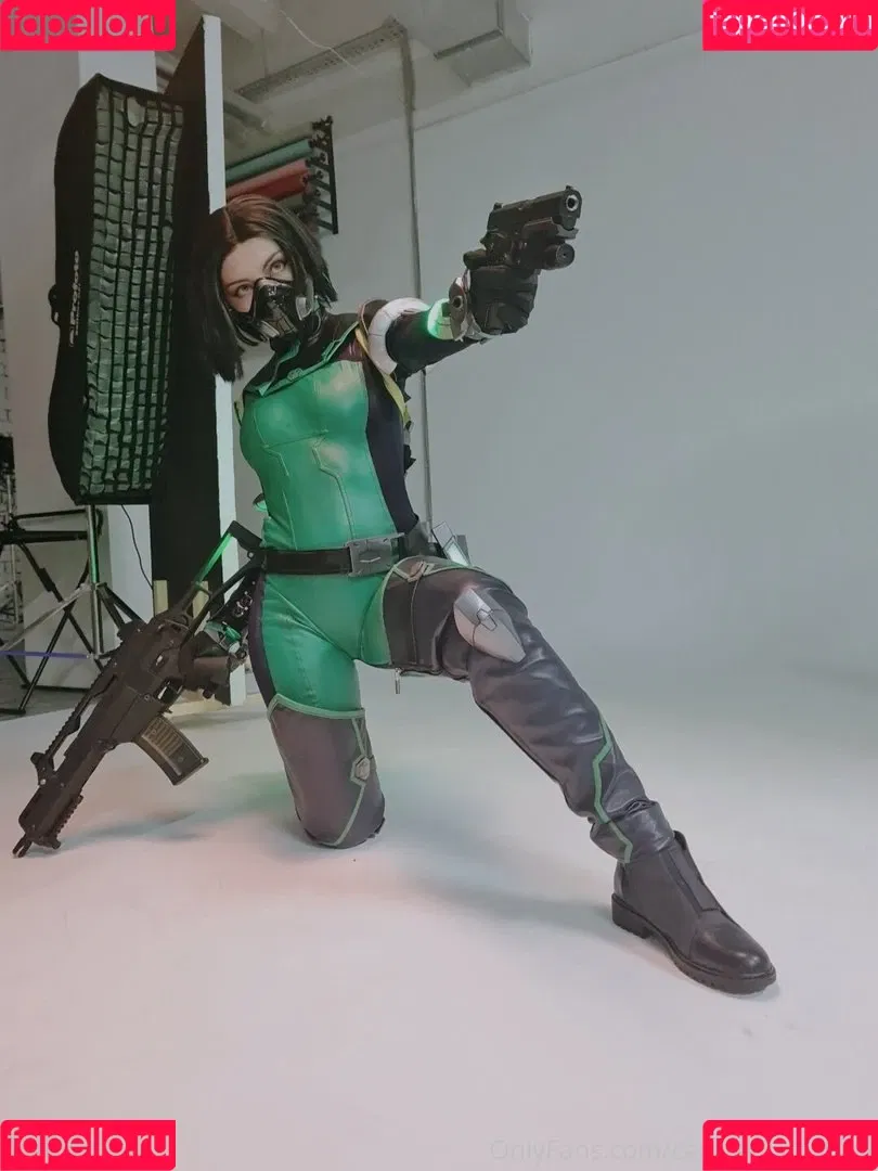 Carry Key / CarryKey_ / carry.key_cosplay / carrykey / carrykey_cosplay Onlyfans Photo Gallery 