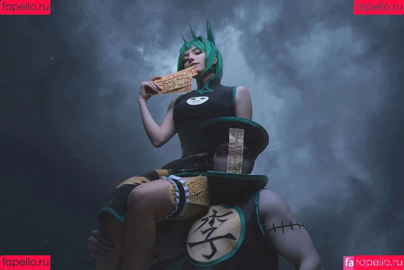 Carry Key / CarryKey_ / carry.key_cosplay / carrykey / carrykey_cosplay Onlyfans Photo Gallery 